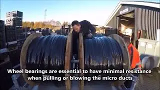 Trailer for subducting and relining ducts into duct