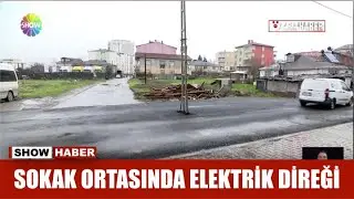 Sokak ortasında elektrik direği