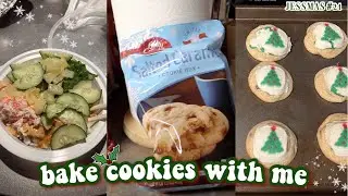 BAKE CHRISTMAS COOKIES WITH ME + SHOP WITH ME | VLOGMAS 2021 | Jessmas Day 21
