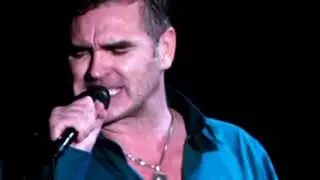 Morrissey - Stretch Out & Wait - Wireless Festival, Hyde Park, London. 4th July 2008