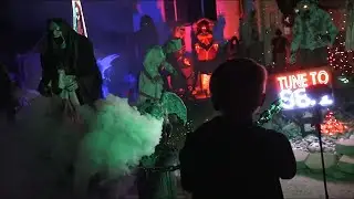 Awesome Yard Haunt w/ Tons of Halloween Animatronics!