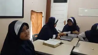 Bahasa Inggris - Teaching Reading Comprehension through Modified Questioning the Author