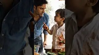 A little baby making paan at a roadside stall hilariously asks a customer #FunnyReel #DesiComedy