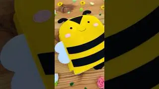 Quiet Book Little Bee 🐝💛 #quietbook #diy #feltro #artesanatoemfeltro