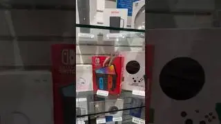 Выиграйте Nintendo Switch в игровом зале! #шорты