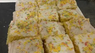 School cake recipe #sprinkle#vanila#sponge 