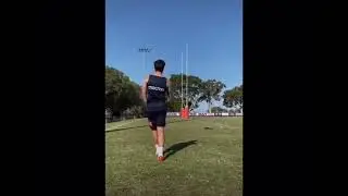 Mitchell Moses trick shot field goal