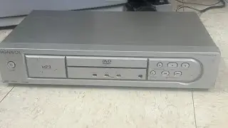 Magnavox MDV 410 CD/DVD Player