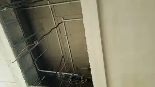 Trap door for ac vav machine 