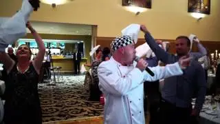 The Singing Chef....when the moon hits your eye.