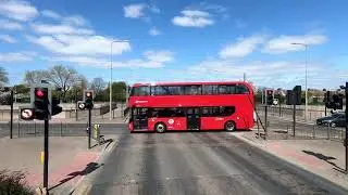 London BUS Ride 🇬🇧 Route EL3 - BARKING REACH to LITTLE HEATH via Creekmouth, Barking, Goodmayes 🚌