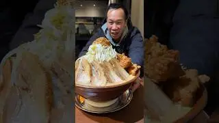 Eating 50 lbs Bowl Of Ramen @patty.plates @ThatApronGuy1