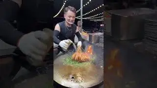 Challenge Your Taste Buds, Unique Chinese Street Foods You've Never Seen.