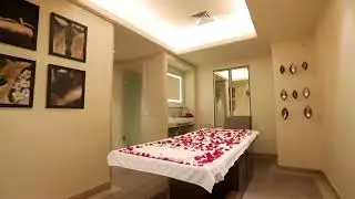 DLF Kings Court I Sales No 9873556171 I