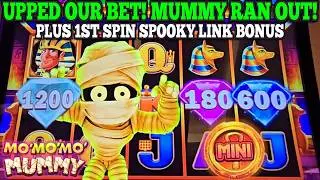 UPPED OUR BET & MUMMY RAN OUT ON MO MO MO MUMMY SLOT | MO MUMMY & SPOOKY LINK WINS | Las Vegas Slots