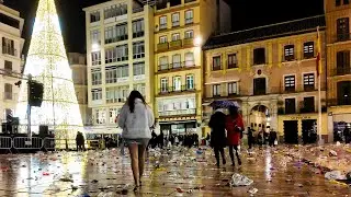 City After the Party 🗑️ Beautiful Streets Full of Trash – Malaga Spain