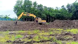 Veku Cutting Soil in Rural Area | 4 Minute Movie