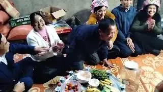 Today is the Jade War festival.
