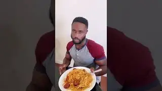 Подаю мужу завтрак после ссоры 🤣 #шорты ￼