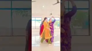 kitty party.... dance video #dance #viral #love #tranding #likeforlike #comment #song #kitty 😍🤪😁😜😋