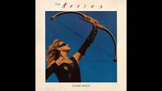 The Arrows &ndash; Easy Street