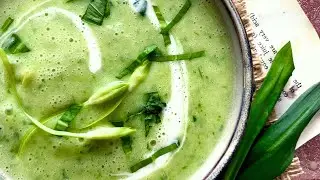 Schnelle Bärlauchsuppe: einfache Suppe mit Bärlauch und Kartoffeln