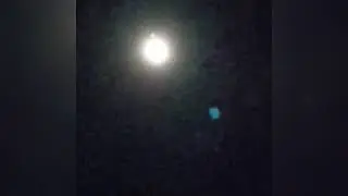 Midnight Sept 5  Mars next to the Moon . WOW