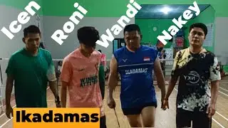 Badminton Seru Sengit Smash Skill Pertandingan Ikadamas Bandung.