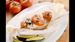 Papillote de saumon &agrave; la tomate et mozzarella