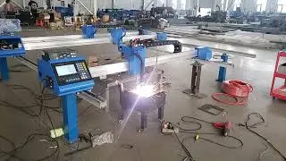 Dual drive portable plasma cutting machine
