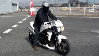 1812230523 SPEEDTRIPLE1050 k