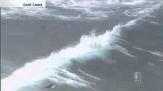 Wild weather closes south-east Qld beaches