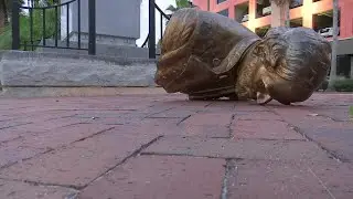 Robert E. Lee statue toppled
