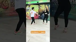 sombrero a una mano #salsa #djembedancestudio