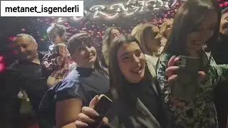 MƏTANƏT İSGƏNDƏRLİ GƏLİNİNİ TƏBRİK ETDİ💐