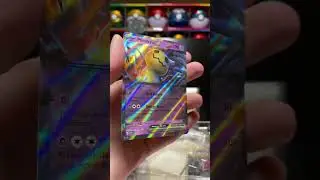What&rsquo;s Inside a Mimikyu ex Box?!