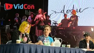 Panels & Concerts ft. Tessa Violet and dodie | VidCon US 2018 | Day 1