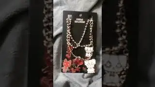 Hot topic haul! #hottopic #shopping  #haul #mall #imbroke #hotTopicHaul