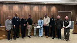 Audio: CT 2nd-grader's 911 call helped save his mother's life, police say
