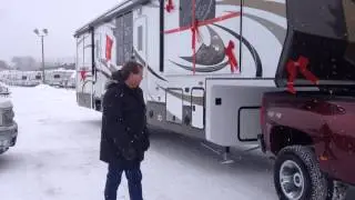 Happy Holidays from Niagara Trailers!