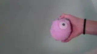 Monsters ball bath bomb demo