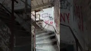 Ruined elevator factory in Catskills #abandoned #abandonedplaces #abandonedbuildings #explore