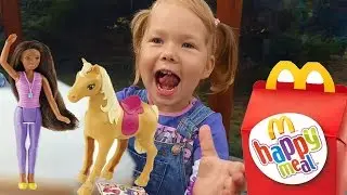 Барби игрушки Хеппи Мил МакДональдс Barbie toys Unboxing Happy Meal McDonalds