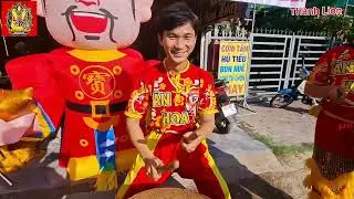 Múa Lân Tưng Bừng Ngày Khai Trương Lẩu Mì Cay Ở Bến Lức _ Đánh Trống Cực Chất. 