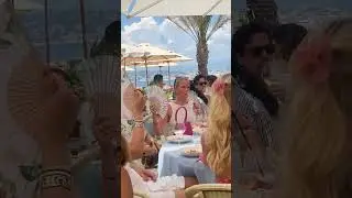 Party lunch At La Gu&eacute;rite