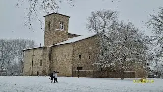 Basílica de San Prudencio de Armentia bajo la nieve(Vitoria Gasteiz)