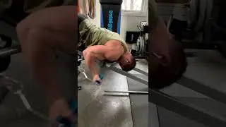 Лучшие упражнения на бицепс в тренажерном зале Total Gym