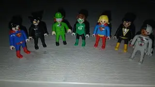 Roblox Marvel Superheroes Toy Review