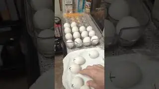 Meal Prep Sunday! I make a dozen hard boiled eggs at once to save time!  #budgetfriendly