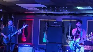 The $5 Rock Show - October 2025 : Daniel Sinclair